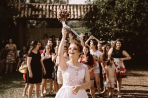bride-throwing-bouqet for wedding slideshows