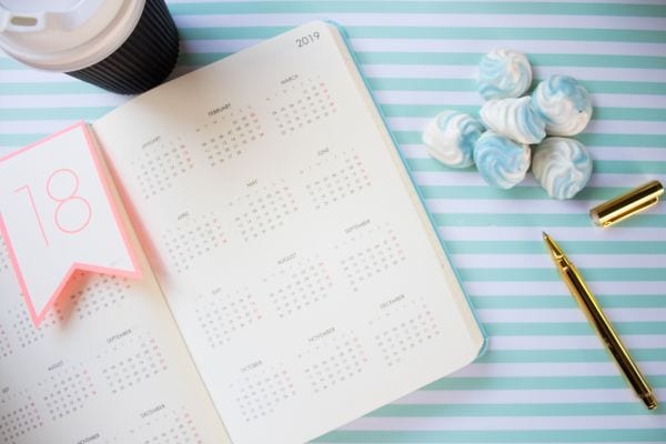 2019 calendar in notebook to plan spring cleaning