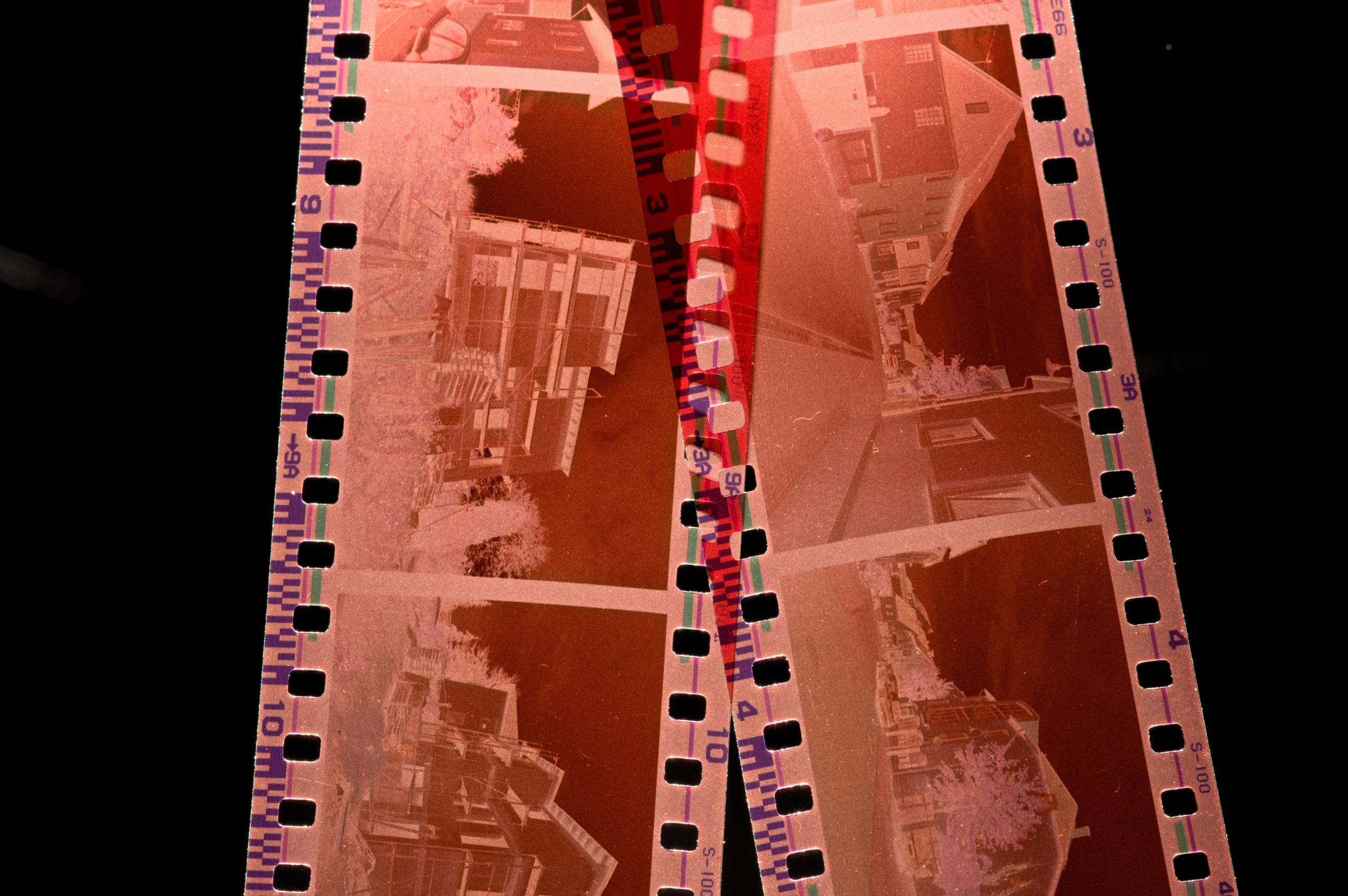 Photo negatives for scanning