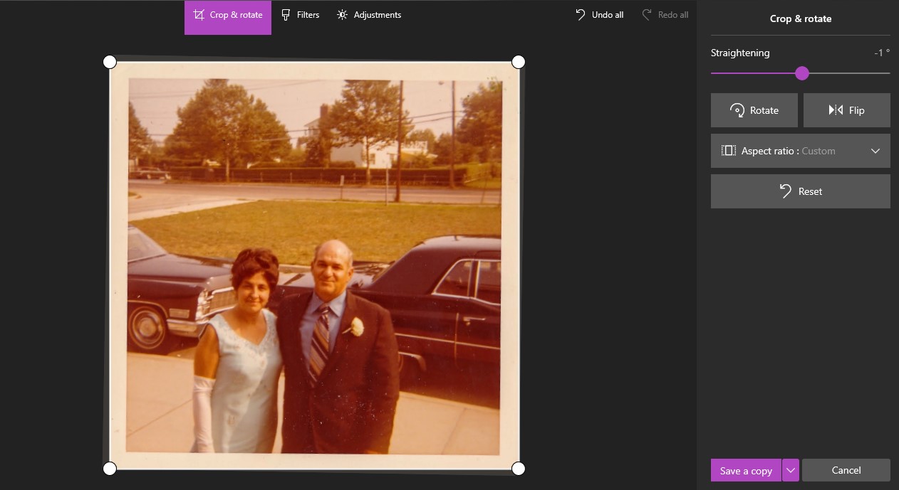 crop and rotate windows photo editing